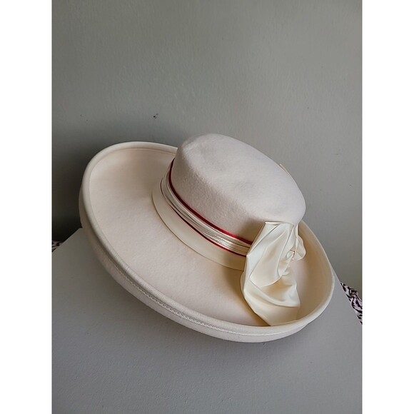 Vintage Jacqueline Ferrar Cream Wool Hat main image 7